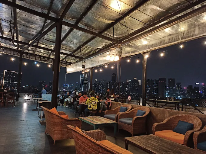 Peron SkyCafe